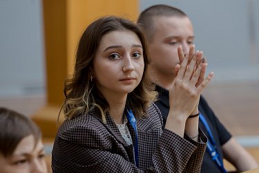 112 студентов и школьников объединил творческий конкурс